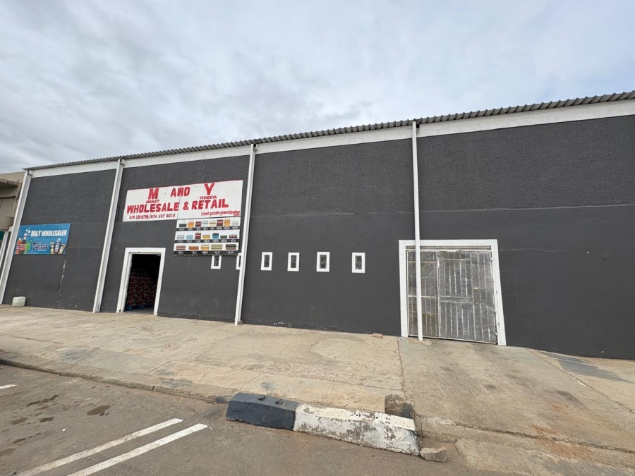 Commercial Property for Sale in Bloemhof North West